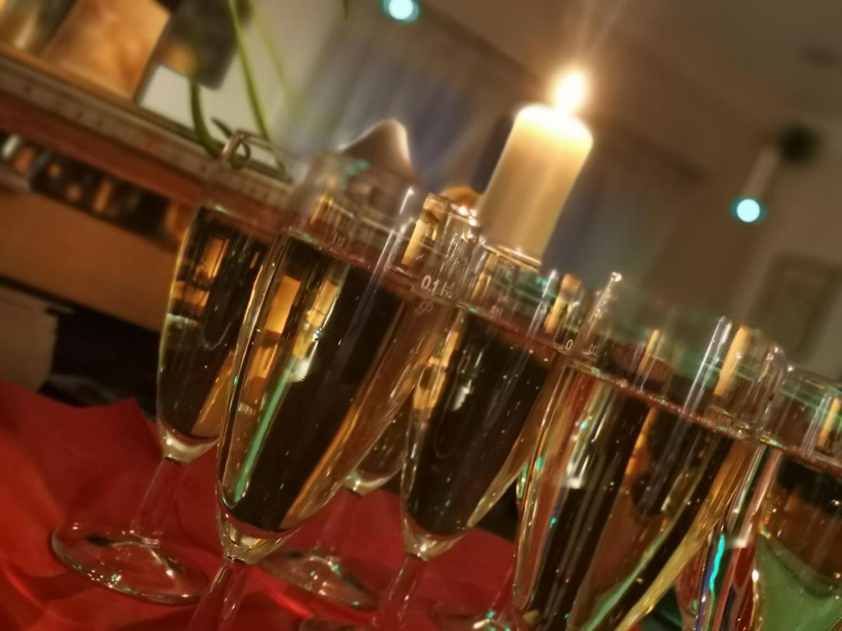 Stedinger Landhotel&Café Berne Eksteriør billede